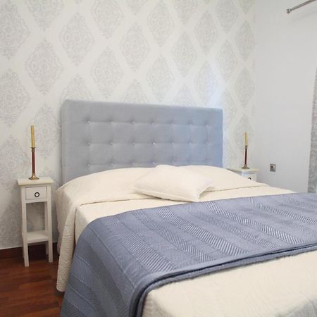 Pirofani Villa Apartments Apolpaina Экстерьер фото