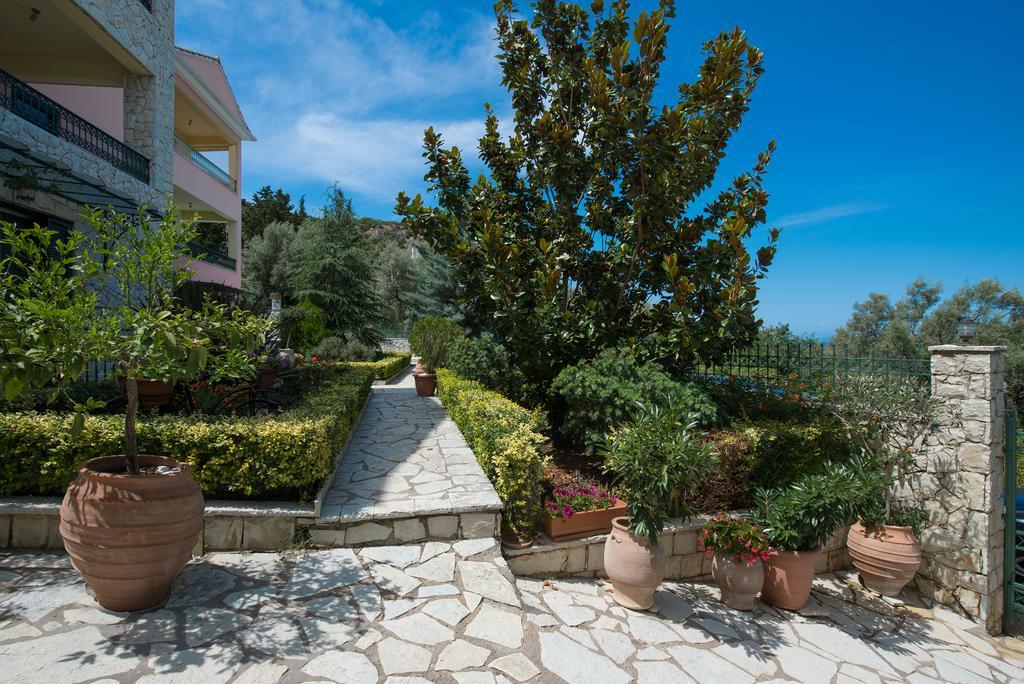 Pirofani Villa Apartments Apolpaina Экстерьер фото