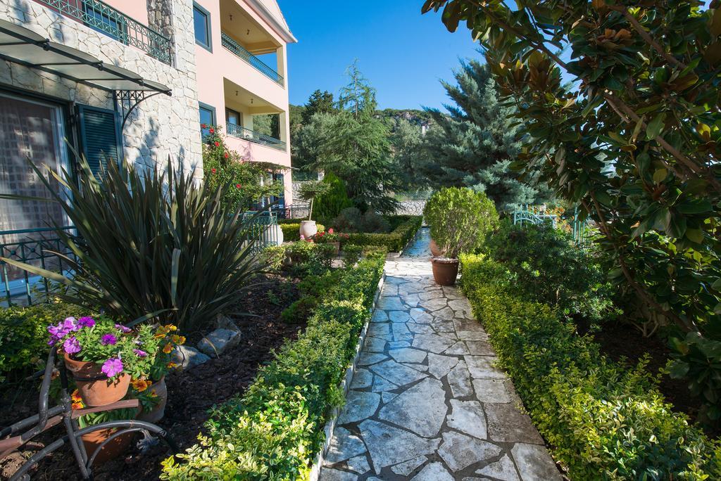 Pirofani Villa Apartments Apolpaina Экстерьер фото