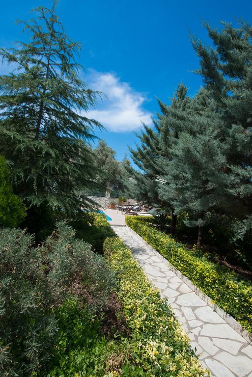 Pirofani Villa Apartments Apolpaina Экстерьер фото