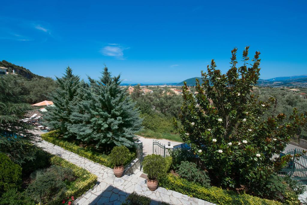 Pirofani Villa Apartments Apolpaina Экстерьер фото